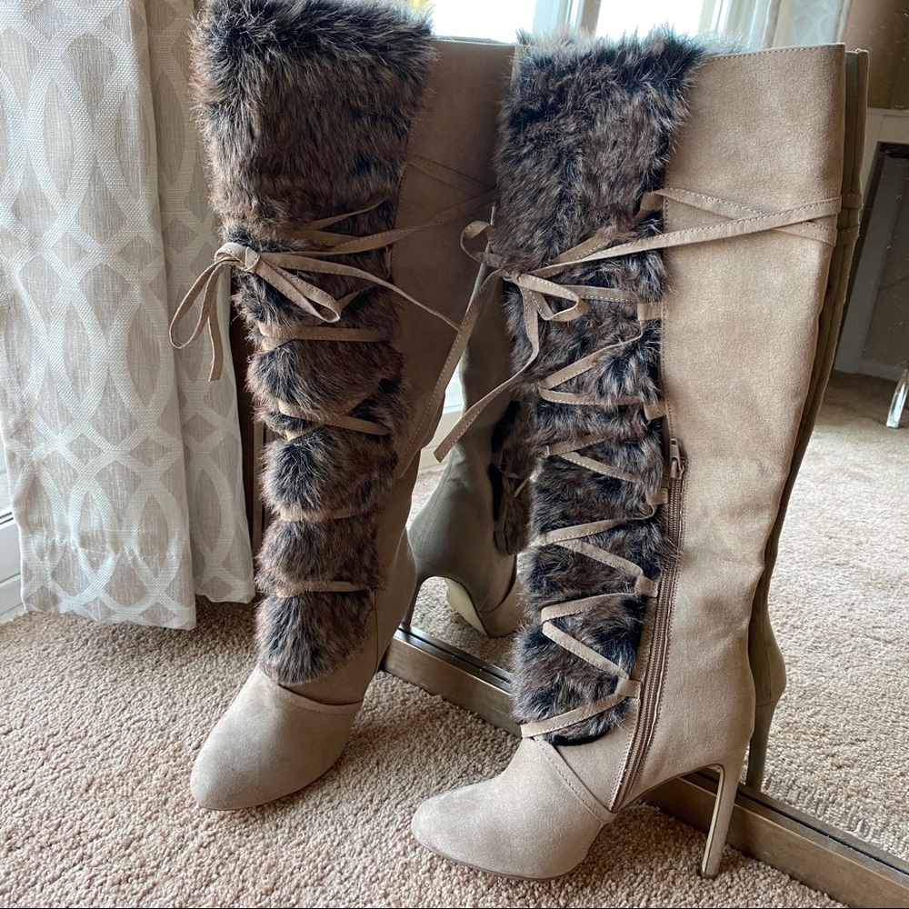Boots - Picture 2 of 4